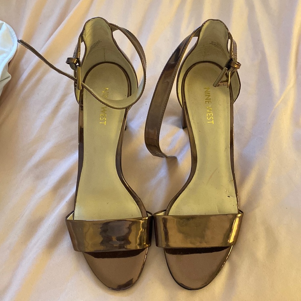 Open toe heels, rose gold